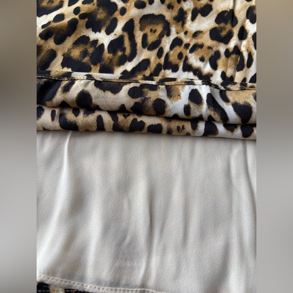 NWT Abound Woman’s XS V-neck Cheetah Print Cami Top With Adjustable Straps - Picture 8 of 8